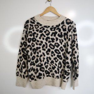 Vince Camuto Leopard Cheetah Print Sweater S